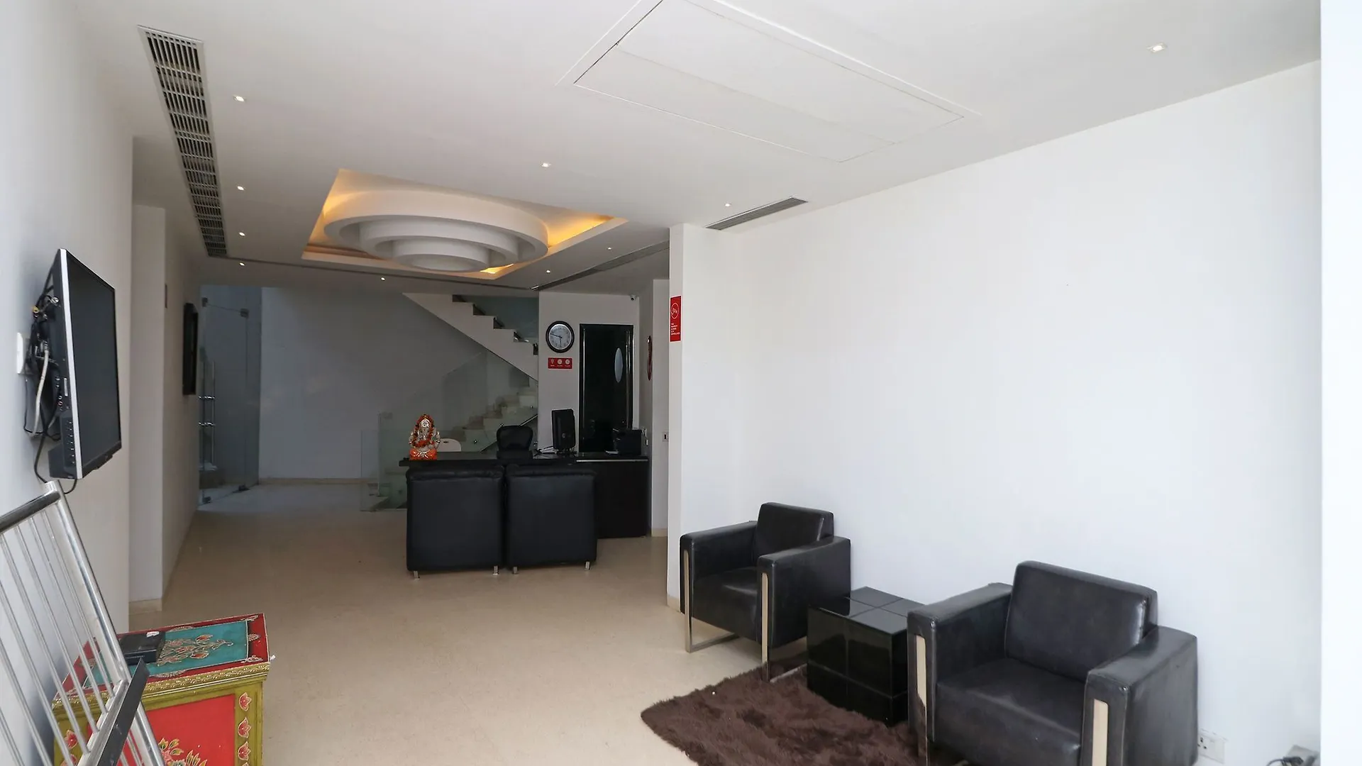 Oyo 12346 Siris Inn Γκουργκάον 3*,